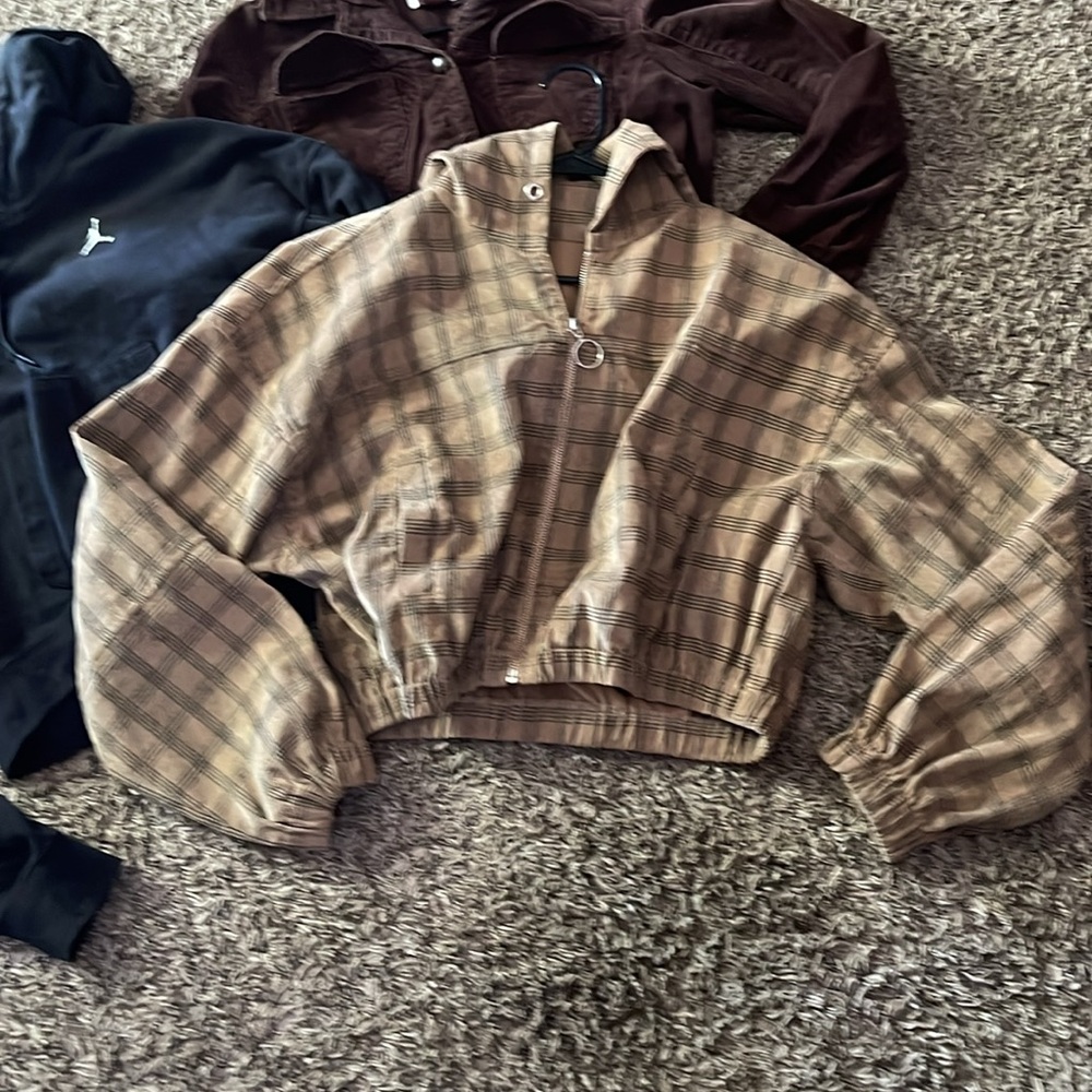 BUNDLE OF 4 JACKETS - Picture 4 of 7